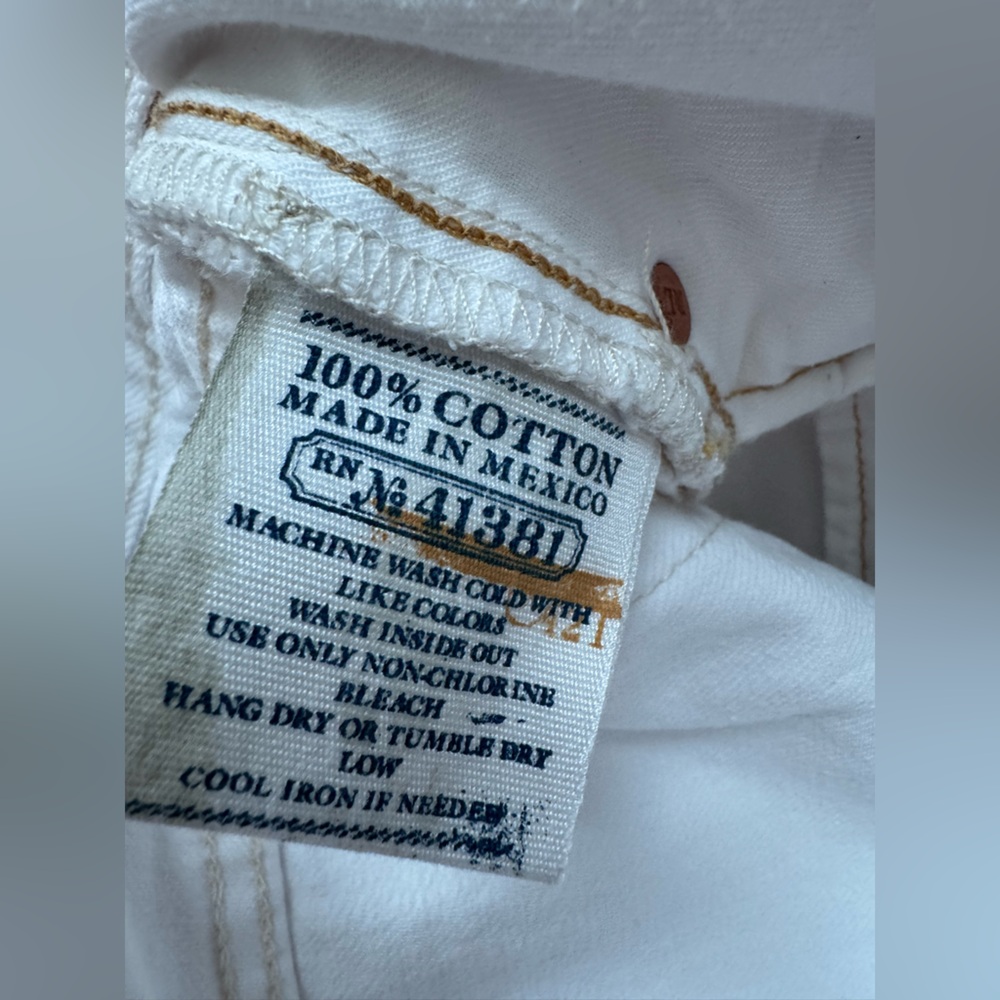 Polo Ralph Lauren Classic Fit White Jeans Distressed Denim Jeans Mens Size 38x32 - Picture 8 of 8